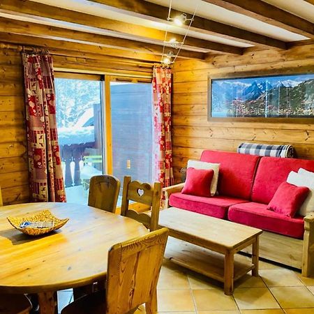 Mont Blanc View Apt In The Heart Of Chamonix Eksteriør billede
