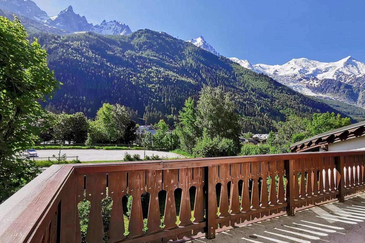 Mont Blanc View Apt In The Heart Of Chamonix Eksteriør billede