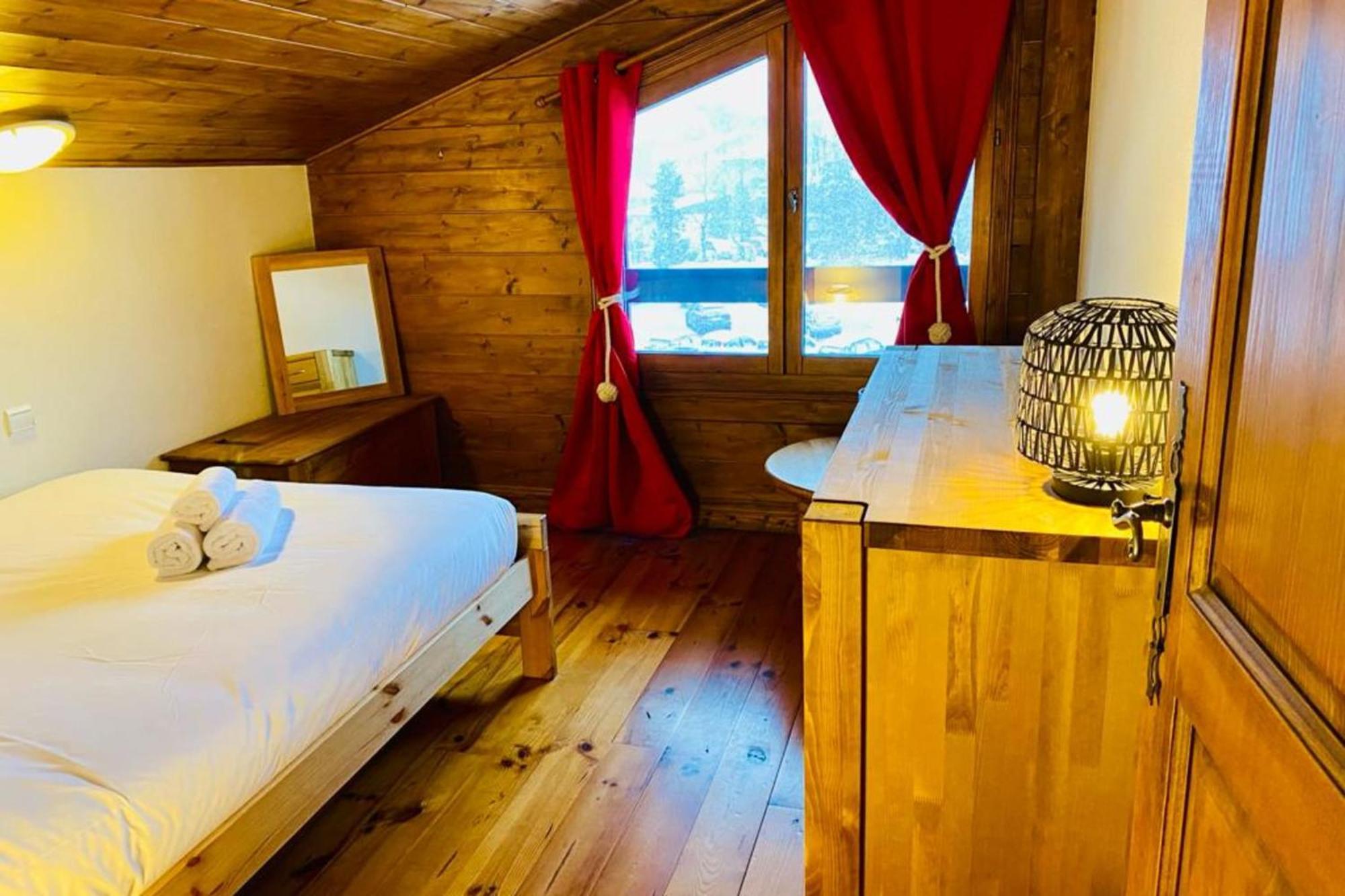 Mont Blanc View Apt In The Heart Of Chamonix Eksteriør billede